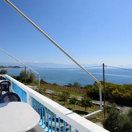 Seaside Holiday House - Krioneri Magical Retreat Hébergement de vacances *